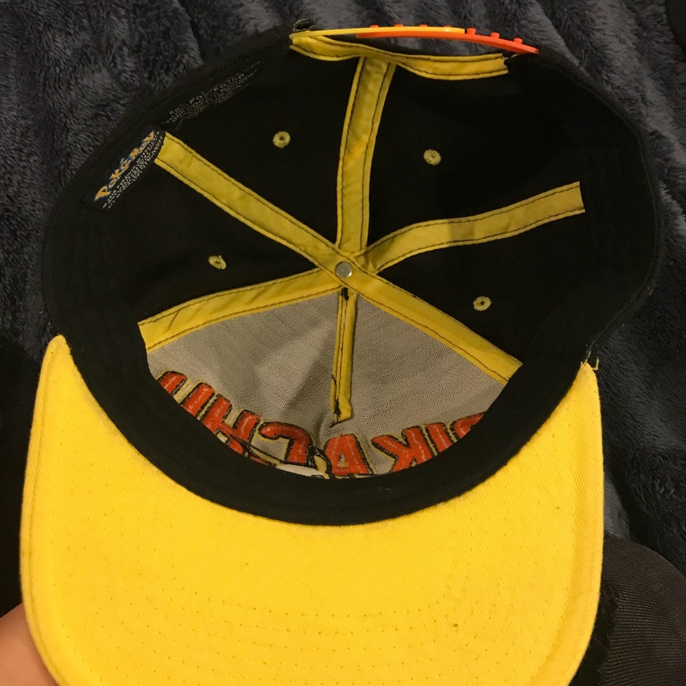 Pikachu adjustable flatbill - Picture 3 of 3